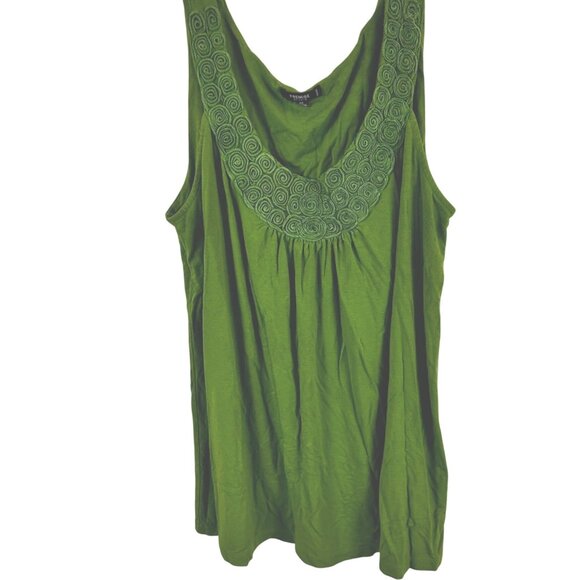 Premise Size XL Green Embroidered Trim Neckline  Sleeveless Top - Picture 1 of 8